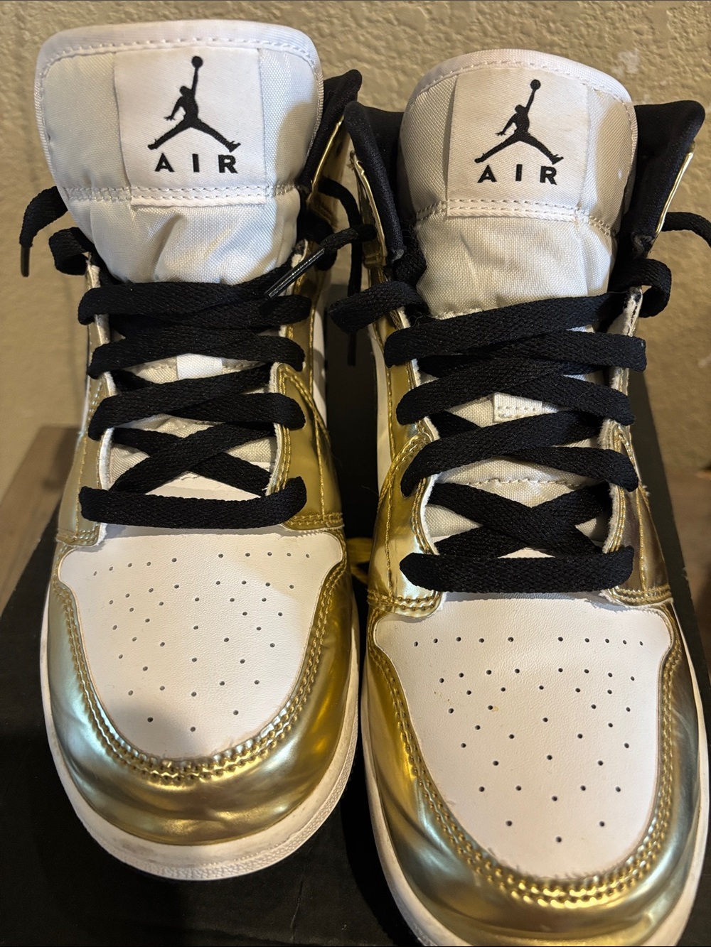 Jordan Kids Sneakers White Black Gold